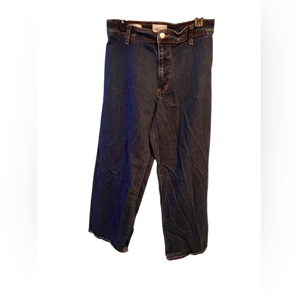 Universal Thread Relaxed Fit Dark Blue Jeans